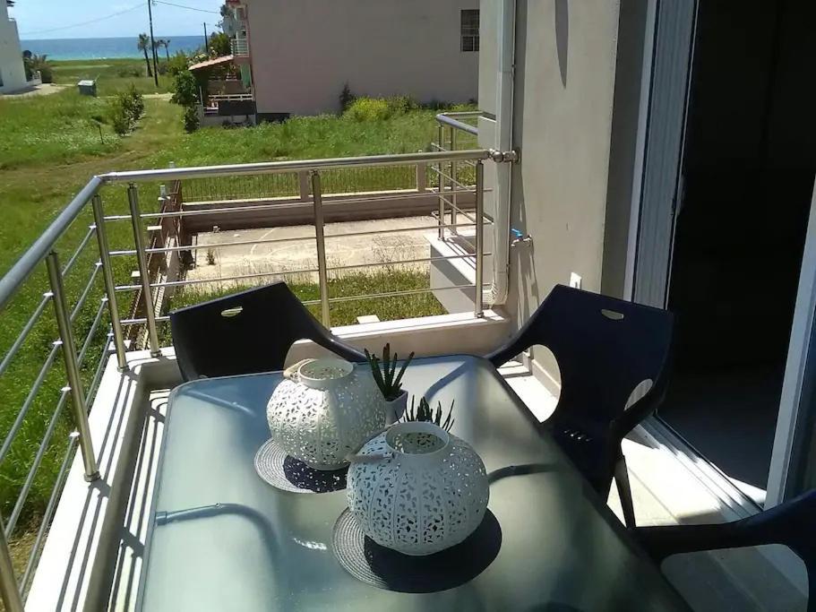 Crystallia Seaside Maisonette By Rentalspro- Nea Moudania Bagian luar foto